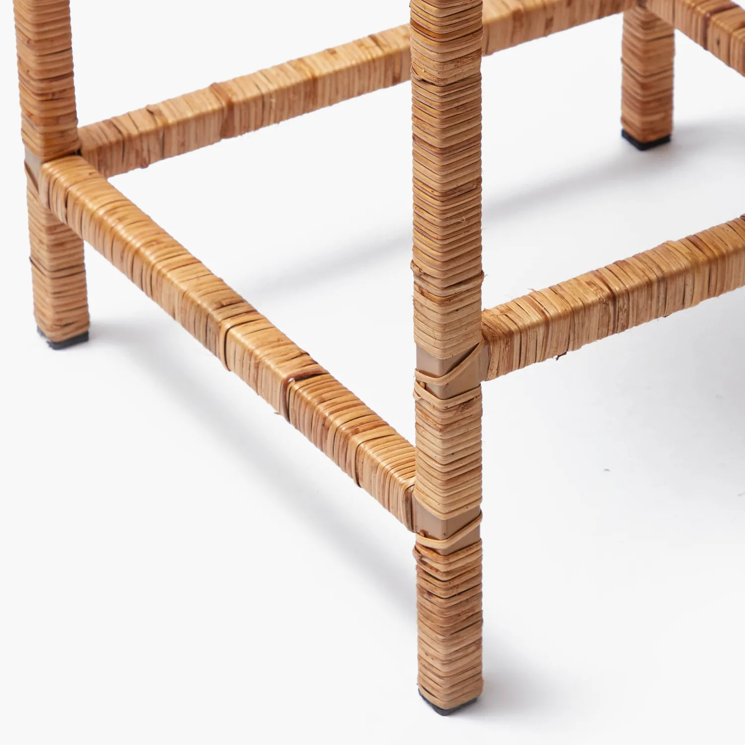 Mrs. Alice Vivienne Rattan Bar Stool< Furniture | Furniture