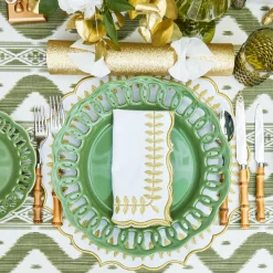 Mrs. Alice White & Gold Laurel Napkins (Set of 4)< Napkins