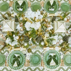 Mrs. Alice White & Gold Laurel Placemats & Napkins (Set of 4)< Table Linen Sets