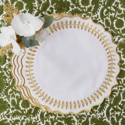 Mrs. Alice White & Gold Laurel Placemats (Set of 4)< Placemats