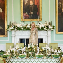 Mrs. Alice White & Gold Pagoda Lantern Set< Year-round Decorations | Christmas Decorations